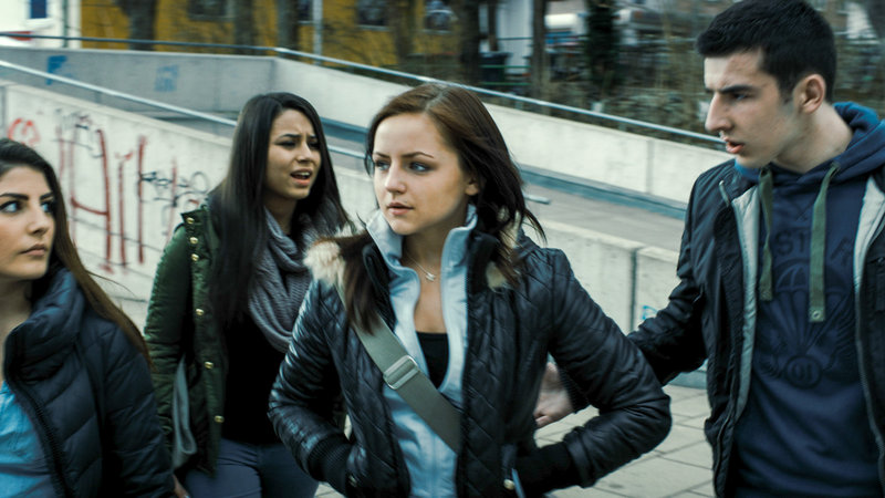 Risse im Beton – Bild: ORF