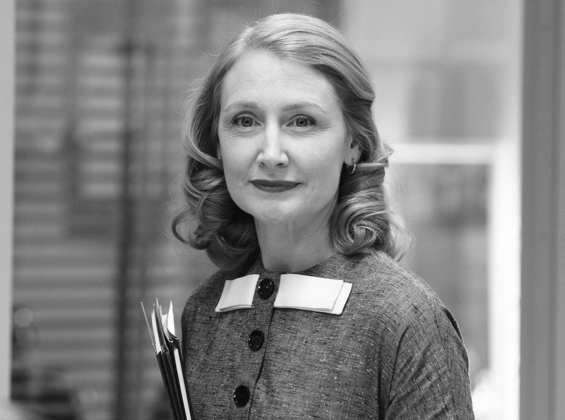 MDR Fernsehen GOOD NIGHT, AND GOOD LUCK- DER FALL MCCARTHY, "Good Night, and Good Luck", am Samstag (27.06.15) um 01:35 Uhr. Die Journalistin Shirley Wershba (Patricia Clarkson) versucht, ihren Mann und seine kritischen Kollegen nach Kräften zu unterstützen. – Bild: MDR/Degeto MDR Fernsehen GOOD NIGHT, AND GOOD LUCK- DER FALL MCCARTHY, "Good Night, and Good Luck", am Samstag (27.06.15) um 01:35 Uhr. Die Journalistin Shirley Wershba (Patricia Clarkson) versucht, ihren Mann und seine kritischen Kollegen nach Kräften zu unterstützen. – Bild: MDR/Degeto