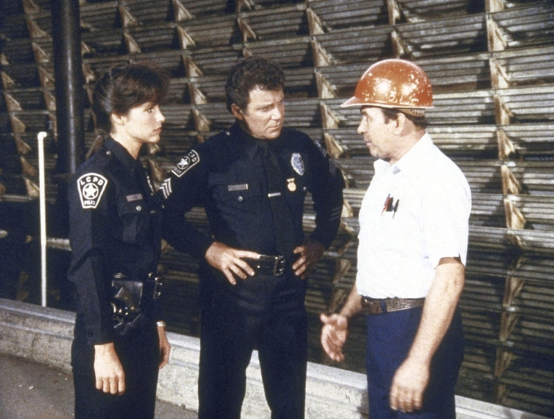 T. J. Hooker S04E06 Vergeltung (Target Hooker) fernsehserien.de