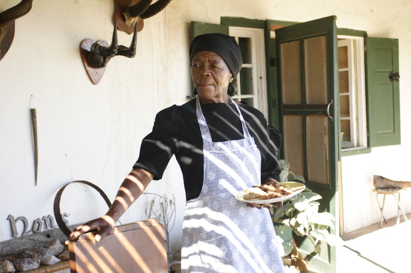 Ellas Geheimnis – Bild: ZDF und Charlie Sperring