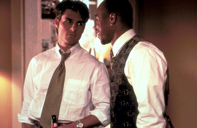 „Jerry Maguire – Spiel des Lebens“, Jerry Maguire hat als Sportagent eine steile Karriere gemacht. Über Nacht kann er das eiskalte Geschäft nicht mehr ertragen. Er plädiert für einen menschlicheren Umgang. Prompt folgt die Kündigung. Nur die junge Kollegin Dorothy setzt voll auf Jerrys Ideale. Mit dem Footballer Rod Tidwell als einzig treu gebliebenem Klienten wagen sie gemeinsam einen Neustart. Doch auf sein Herz zu hören, ist beim Spiel des Lebens nicht so einfach.Im Bild (v.li.): Tom Cruise, Cuba Gooding jr. SENDUNG: ORF eins – SA – 08.06.2019 – 00:40 UHR. – Veroeffentlichung fuer Pressezwecke honorarfrei ausschliesslich im Zusammenhang mit oben genannter Sendung oder Veranstaltung des ORF bei Urhebernennung. – Bild: ORF „Jerry Maguire – Spiel des Lebens“, Jerry Maguire hat als Sportagent eine steile Karriere gemacht. Über Nacht kann er das eiskalte Geschäft nicht mehr ertragen. Er plädiert für einen menschlicheren Umgang. Prompt folgt die Kündigung. Nur die junge Kollegin Dorothy setzt voll auf Jerrys Ideale. Mit dem Footballer Rod Tidwell als einzig treu gebliebenem Klienten wagen sie gemeinsam einen Neustart. Doch auf sein Herz zu hören, ist beim Spiel des Lebens nicht so einfach.Im Bild (v.li.): Tom Cruise, Cuba Gooding jr. SENDUNG: ORF eins – SA – 08.06.2019 – 00:40 UHR. – Veroeffentlichung fuer Pressezwecke honorarfrei ausschliesslich im Zusammenhang mit oben genannter Sendung oder Veranstaltung des ORF bei Urhebernennung. – Bild: ORF