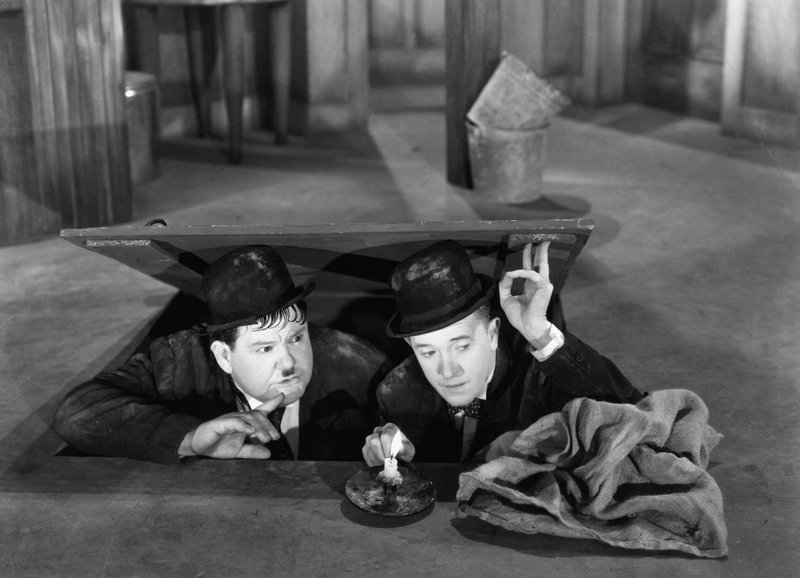 Dick und Doof im Wilden Westen – Bild: Copyright SRF/​Cinematographische-Commerz-Anstalt