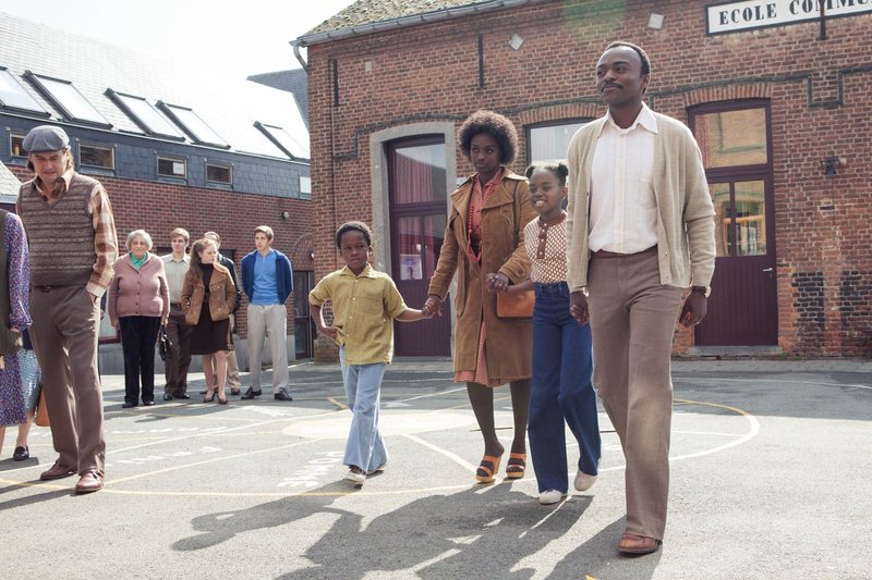 Ein Dorf sieht schwarz – Bild: Nicolas Velter