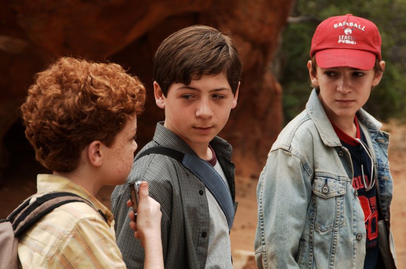 L-R: Bob Andrews (Cameron Monaghan), Jupiter Jones (Chancellor Miller) und Pete Crenshaw (Nick Price) – Bild: TV Puls L-R: Bob Andrews (Cameron Monaghan), Jupiter Jones (Chancellor Miller) und Pete Crenshaw (Nick Price) – Bild: TV Puls