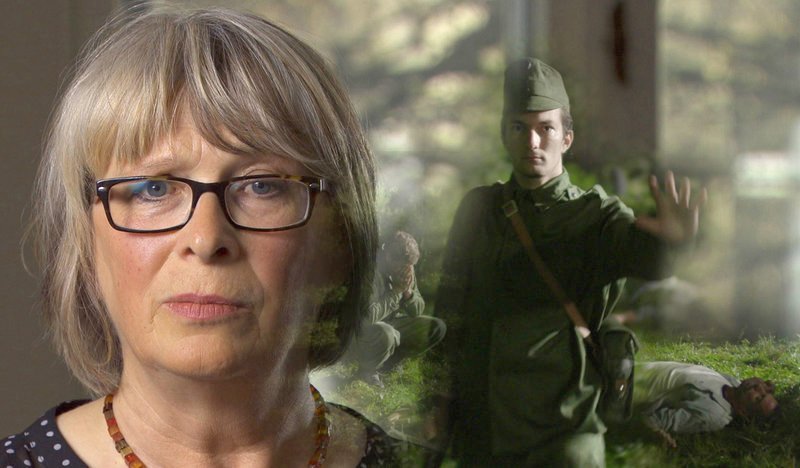 Gundula Schafitel, die Frau von Kurt-Werner Schulz, der letzte Tote am Eisernen Vorhang (im Hintergrund nachgestellte Szenen) – Bild: ZDF / © Magic Hour Films Gundula Schafitel, die Frau von Kurt-Werner Schulz, der letzte Tote am Eisernen Vorhang (im Hintergrund nachgestellte Szenen) – Bild: ZDF / © Magic Hour Films