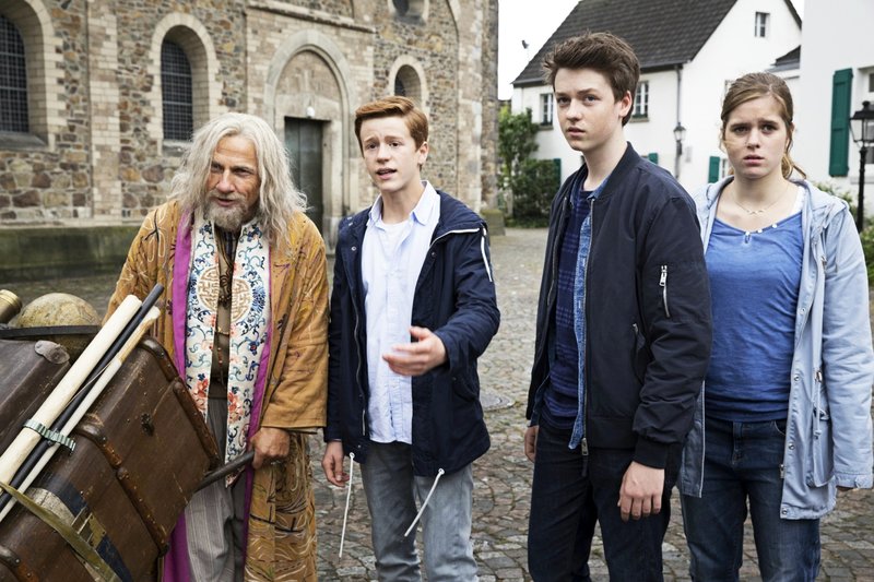 Die Vampirschwestern 3 – Bild: RTL