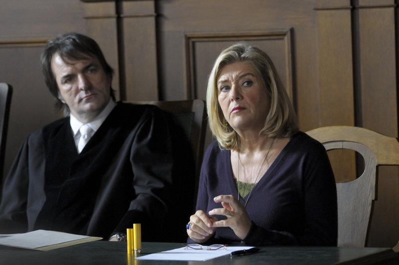 Richterin ohne Robe – Bild: ZDF und Jacqueline Krause-Burberg