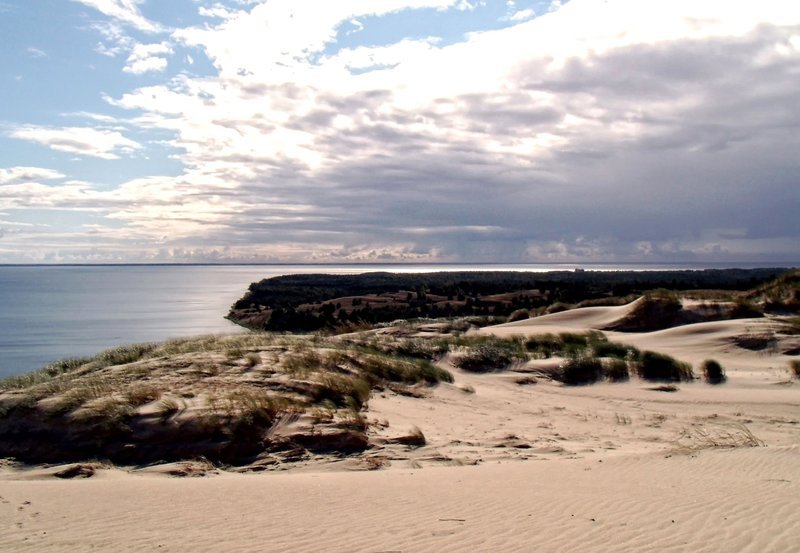 Blick von der Hohen Düne bei Nida. – Bild: MDR/rbb/Wolfgang Wegner Blick von der Hohen Düne bei Nida. – Bild: MDR/rbb/Wolfgang Wegner