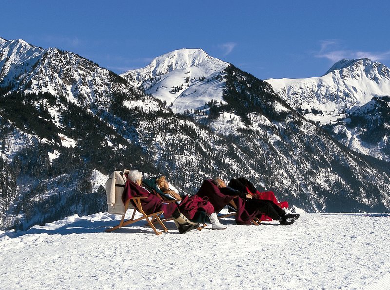 rbb Fernsehen WINTERREISE INS ALLGÄU, am Montag (17.12.12) um 15:15 Uhr. Wintersonne im Allgäu. – Bild: rbb/SWR/allgäu.info rbb Fernsehen WINTERREISE INS ALLGÄU, am Montag (17.12.12) um 15:15 Uhr. Wintersonne im Allgäu. – Bild: rbb/SWR/allgäu.info