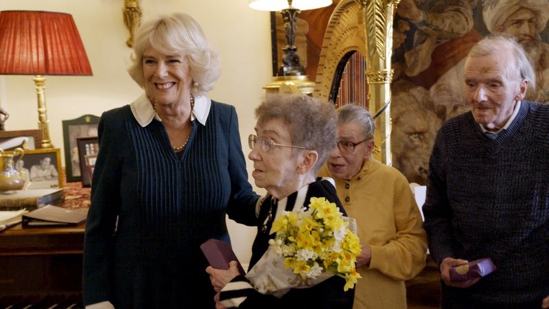Charles und Camilla – fernsehserien.de