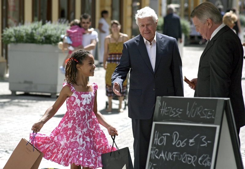 Oma wider Willen – Bild: HR/​Degeto/​Lisa Film/​Stefan Haring