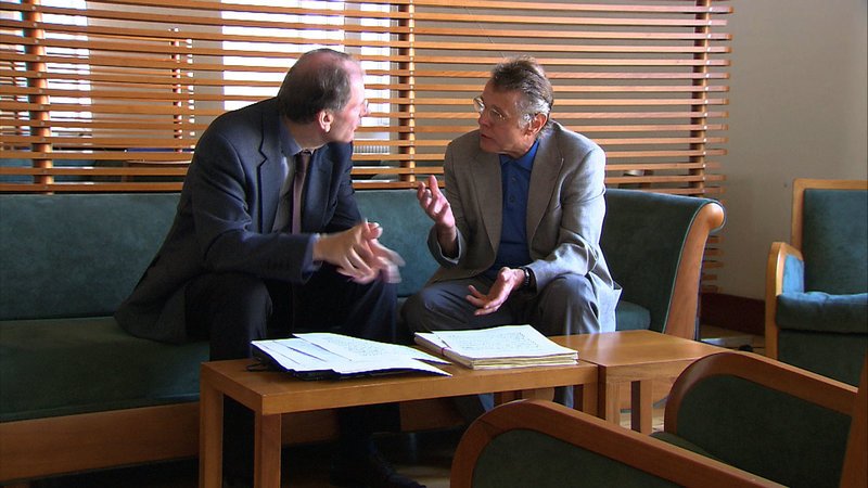 Mariss Jansons im Gespräch mit Clemens Hellsberg in Salzburg. – Bild: ORF