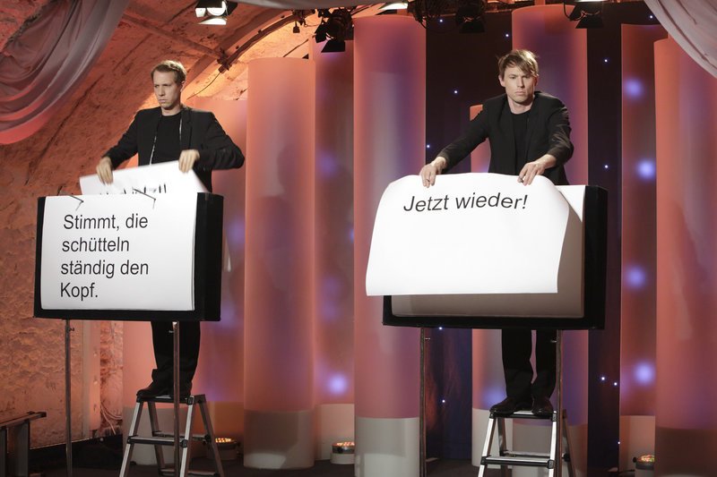 „Ohne Rolf“: Jonas Anderhub und Christof Wolfisberg – Bild: ZDF und Rico Rossival