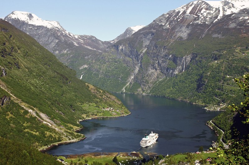 Blick auf den Geirangerfjord in Norwegen. – Bild: HR/Gerhard Amm Blick auf den Geirangerfjord in Norwegen. – Bild: HR/Gerhard Amm
