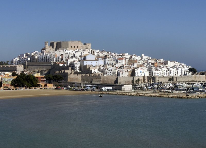 Blick auf Peñíscola in der spanischen Provinz Castellón im Norden der Autonomen Region Valencia. – Bild: HR/​Dagmar Hase