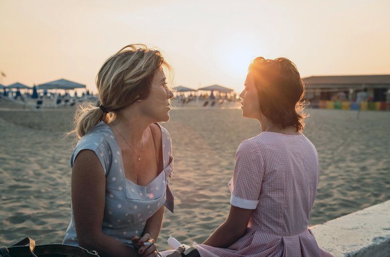 Die Überglücklichen – Bild: ARD /​ © Neue Visionen Filmverleih