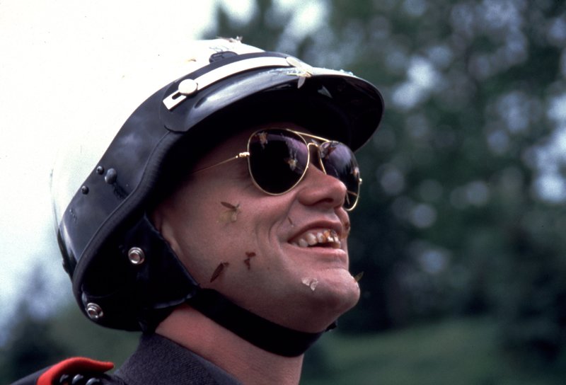 Ich, beide und sie – Bild: 4+