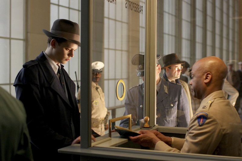 Simon - Jede Familie hat ihr Geheimnis – Bild: MDR/​Farbfilm-Verleih GmbH