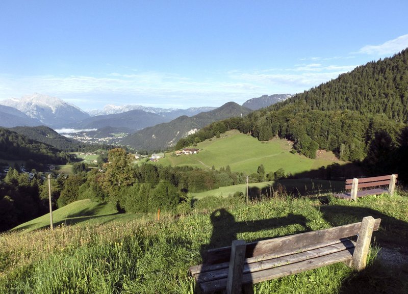 Im Berchtesgadener Land: Blick Richtung Berchtesgaden. – Bild: HR/Dagmar Hase Im Berchtesgadener Land: Blick Richtung Berchtesgaden. – Bild: HR/Dagmar Hase