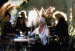 Hilfe, meine Frau ist ein Saurier! – Bild: sixx Hilfe, meine Frau ist ein Saurier! – Bild: sixx