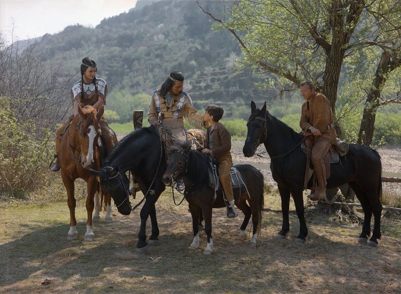 Winnetou und das Halbblut Apanatschi – Bild: BetaFilm Lizenzbild frei