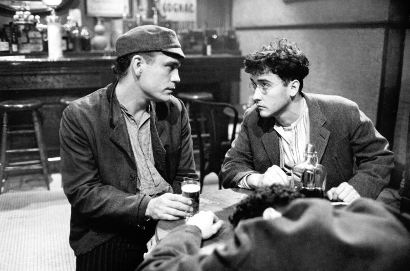 Schatten und Nebel – Bild: ORF