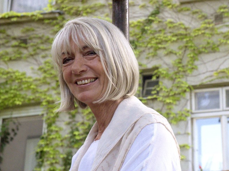 Erika Pluhar - Trotzdem. Mein Leben. – Bild: HR/​Ferdinand Zecha