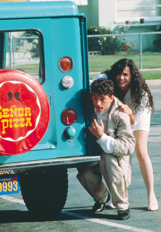 Loverboy - Liebe auf Bestellung – Bild: RTL NITRO