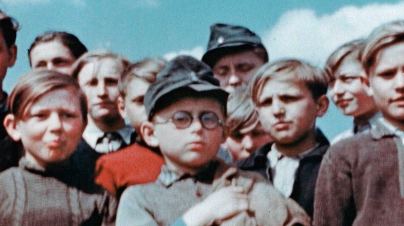 Kinder in Wiesbaden 1945. – Bild: HR/National Archives Kinder in Wiesbaden 1945. – Bild: HR/National Archives