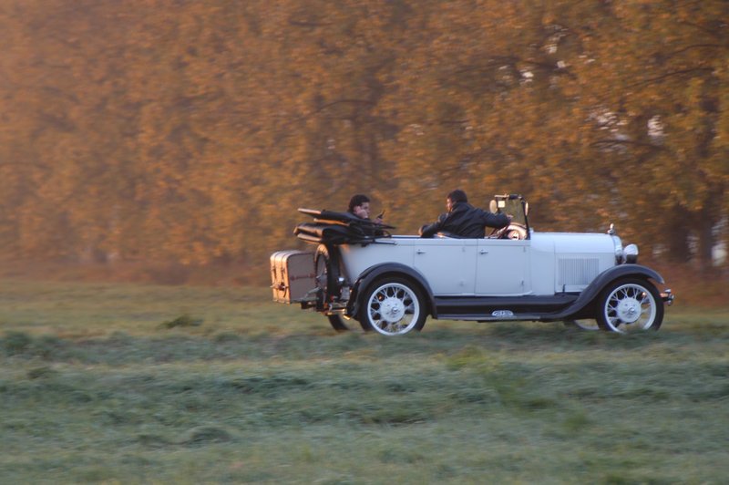 Eine von Puccinis großen Leidenschaften: schnelle Autos – Bild: ZDF und Benjamin Erdenberger Eine von Puccinis großen Leidenschaften: schnelle Autos – Bild: ZDF und Benjamin Erdenberger
