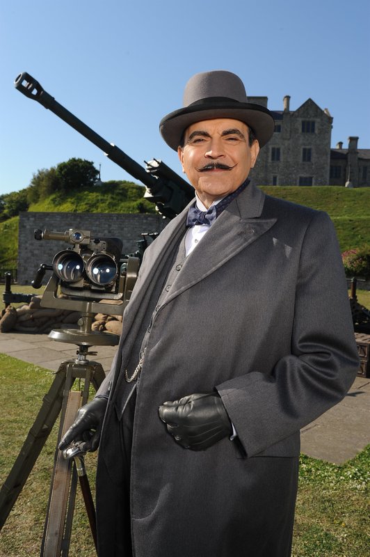 Agatha Christie’s Poirot S12E01 Auf doppelter Spur (The Clocks