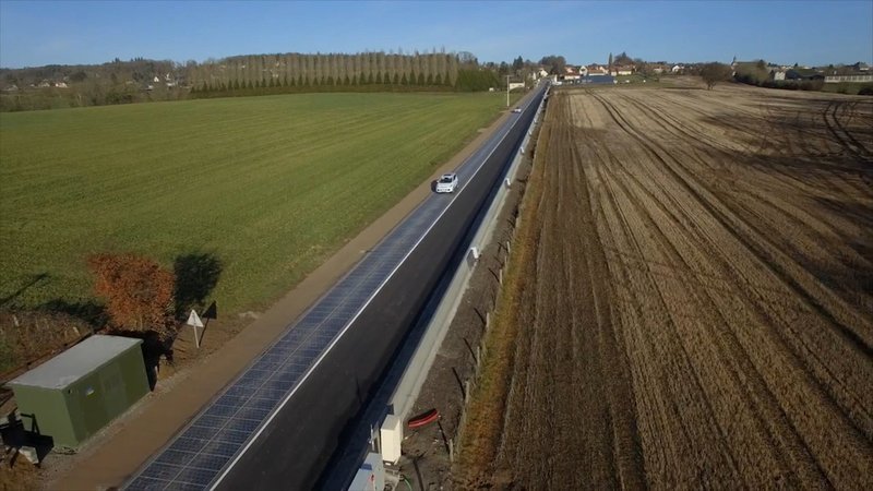 Kann die Straße der Zukunft sogar Energie erzeugen? – Bild: MG RTL D /​ TVT.media