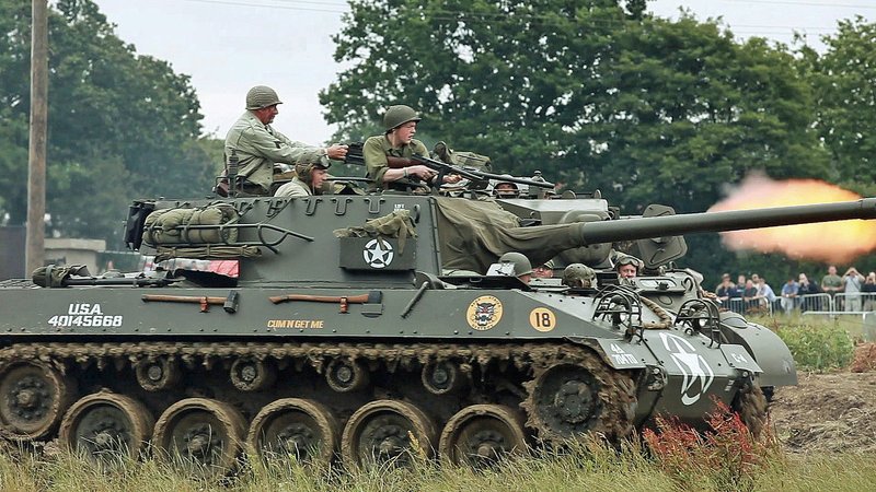 Der bittere Ernst der echten Kriege wird in Südengland für vier Tage ausgeblendet. (Reenactment) – Bild: WELT