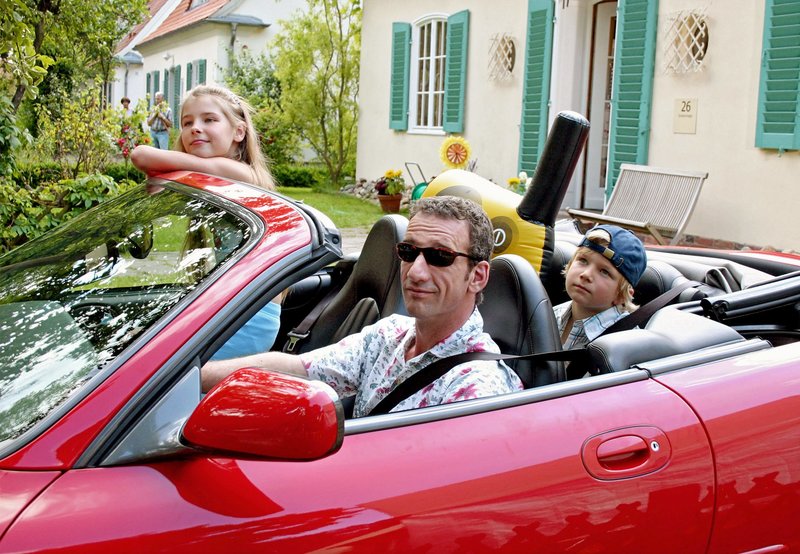 Ein Hauptgewinn für Papa – Bild: HR/​Degeto/​Sandor Domonkos