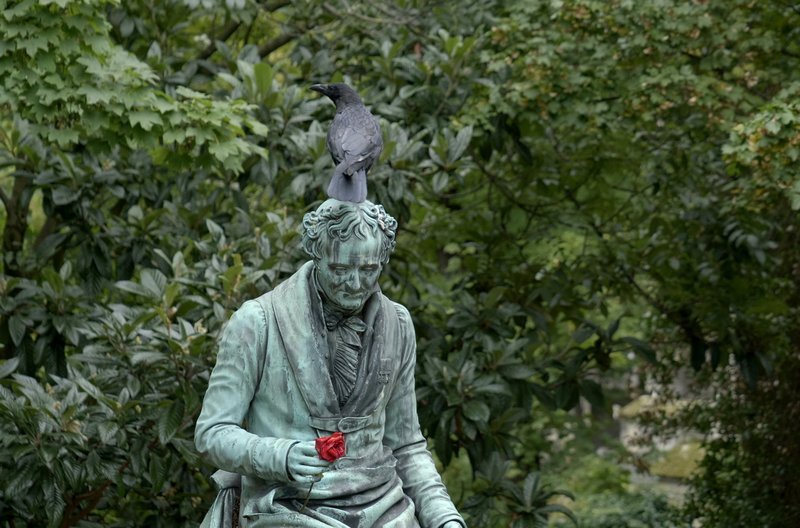 Forever Der Friedhof Pere Lachaise Fernsehserien De