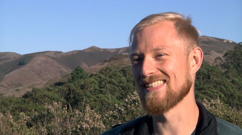 Leo Veenendaal einfach glücklich. – Bild: BR/​SR/​Norman Striegel /​ Norman Striegel