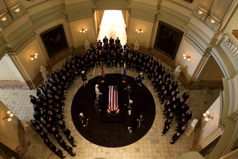 Die Beerdigung des FBI Direktors J. Edgar Hoover – Bild: Felt Film Holdings