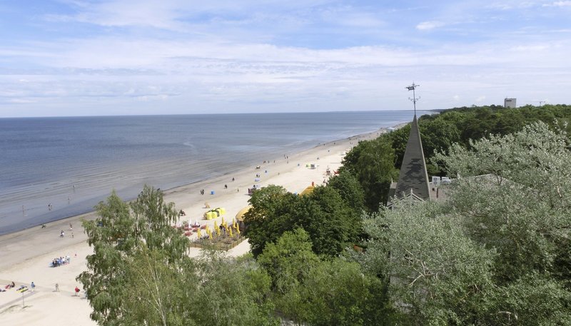 Strand bei Jurmala in Lettland. – Bild: HR/​Dagmar Hase