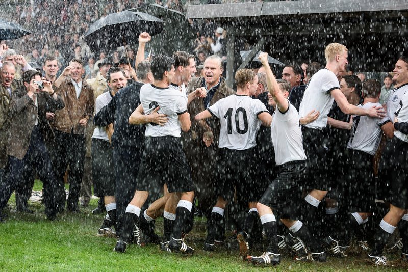 Duell der Brüder - Die Geschichte von Adidas und Puma – Bild: RTL /​ Willi Weber