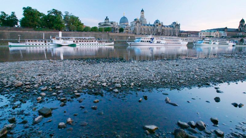 Niedrigstand Elbe – Bild: MDR/Hoferichter & Jacobs Niedrigstand Elbe – Bild: MDR/Hoferichter & Jacobs