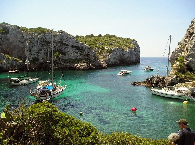 hr-fernsehen ISLAS BONITAS – SPANIENS SCHÖNE INSELN, am Freitag (13.04.12) um 20:15 Uhr. Blick auf die Bucht Cales Coves auf Menorca. – Bild: HR/Dagmar Hase hr-fernsehen ISLAS BONITAS – SPANIENS SCHÖNE INSELN, am Freitag (13.04.12) um 20:15 Uhr. Blick auf die Bucht Cales Coves auf Menorca. – Bild: HR/Dagmar Hase