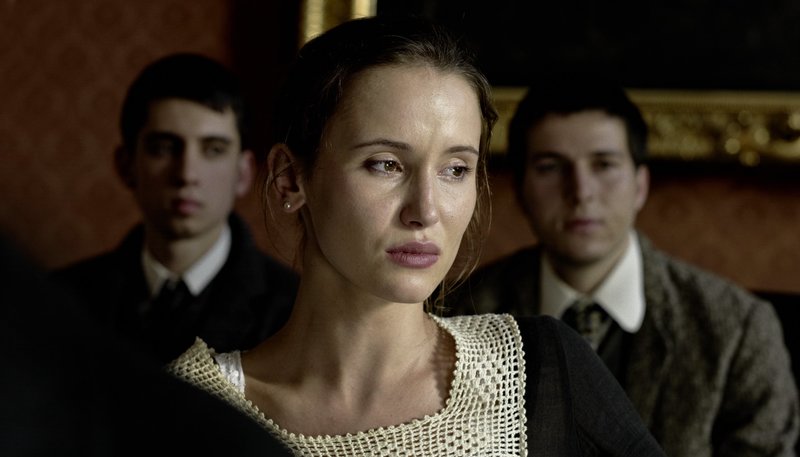 TABU - Es ist die Seele ein Fremdes auf Erden – Bild: ARD Degeto/​Film-Line Filmproduktions GmbH