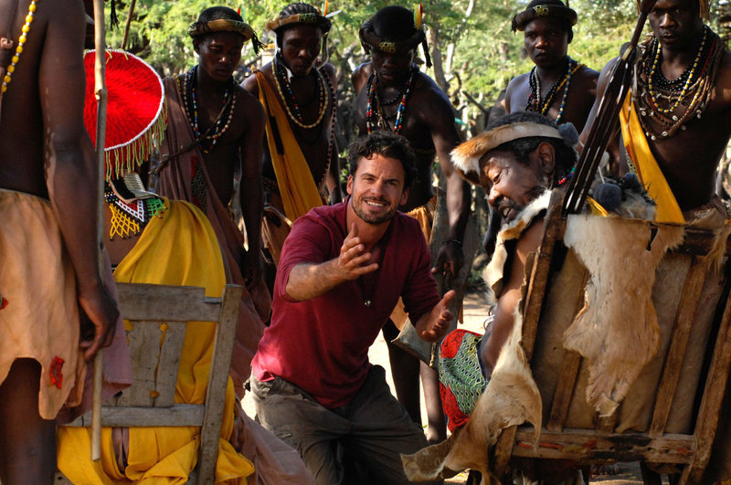 Im Brautkleid durch Afrika – Bild: SAT.1 Eigenproduktionsbild frei