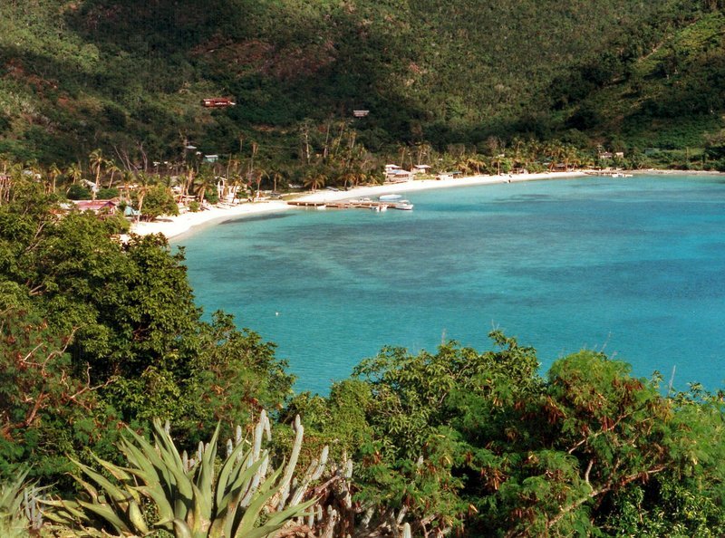 In der Karibik – auf den British Virgin Islands, den britischen Jungferninseln. – Bild: ZDF und SR/​Kerstin Woldt