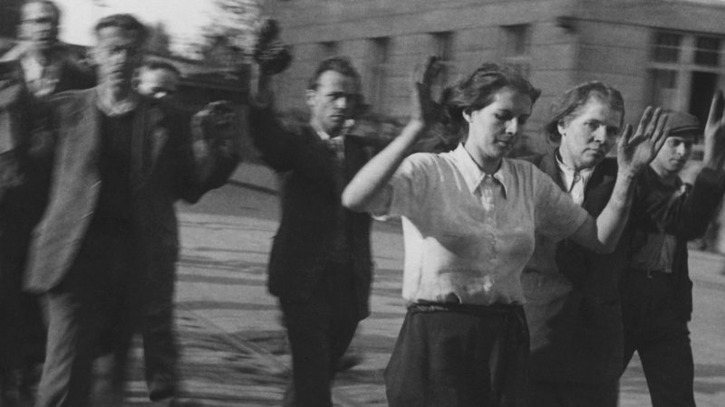 Deutsche Zivilisten, 1945 – Bild: n-tv /​ BBC