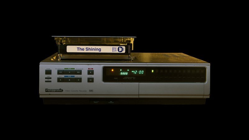 Stanley Kubrick’s Horrosklassiker „Shining“ wird seit seiner Veröffentlichung 1980 kontrovers diskutiert. „Room 237“ nimmt diese Diskussion auf und lässt verschiedene Filmexperten über die Bedeutung des Filmklassikers zu Wort kommen. – Bild: RTL Crime Stanley Kubrick’s Horrosklassiker „Shining“ wird seit seiner Veröffentlichung 1980 kontrovers diskutiert. „Room 237“ nimmt diese Diskussion auf und lässt verschiedene Filmexperten über die Bedeutung des Filmklassikers zu Wort kommen. – Bild: RTL Crime