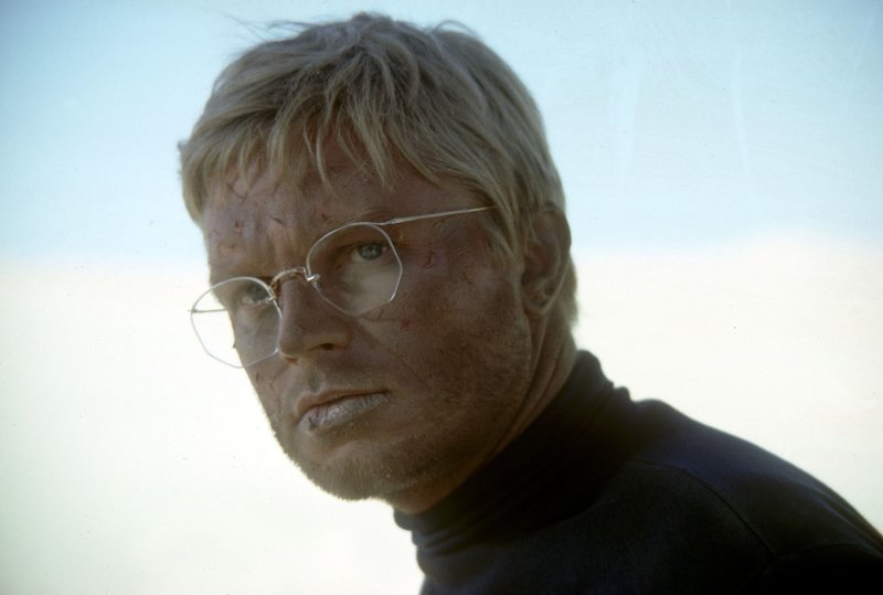 Heinrich Dorfmann (Hardy Krüger) – Bild: 1965 Twentieth Century Fox Film Corporation Heinrich Dorfmann (Hardy Krüger) – Bild: 1965 Twentieth Century Fox Film Corporation