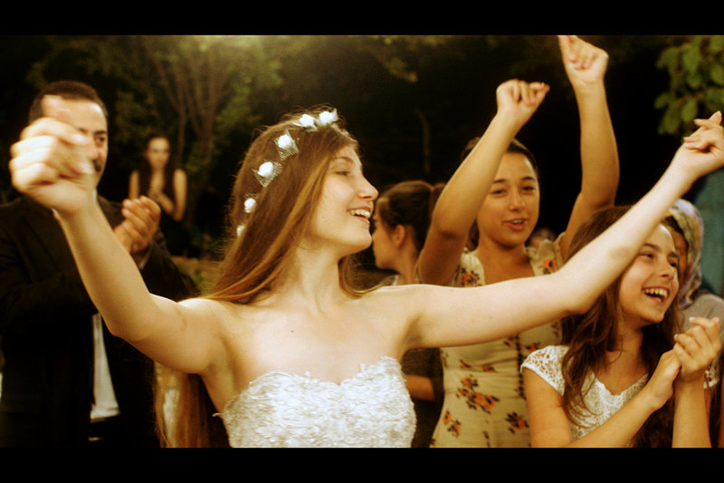 Mustang – Bild: ZDF Honorarfreie Verwendung nur im Zusammenhang mit genannter Sendung und bei folgender Nennung „Bild: Sendeanstalt/​Copyright“. Andere Verwendungen nur nach vorheriger Absprache: ARTE-Bildredaktion