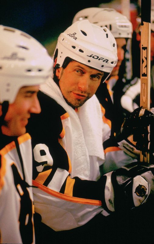 Schlappschuss II - Die Eisbrecher – Bild: RTL NITRO