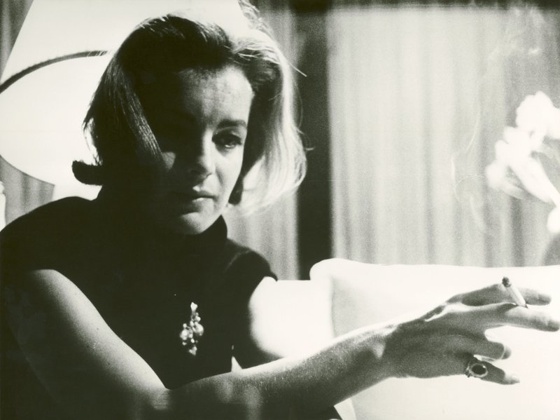 Die Dokumentation von 1965 bietet einen faszinierenden Blick auf die große Schauspielerin Romy Schneider, die zum Zeitpunkt der Dreharbeiten mit 27 Jahren noch auf der Suche nach ihrem künstlerischen Selbstverständnis war. – Bild: ZDF und BR; Houwer-Film.